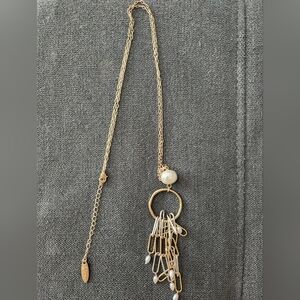 Elegant Gold Necklace with Pearl Accents